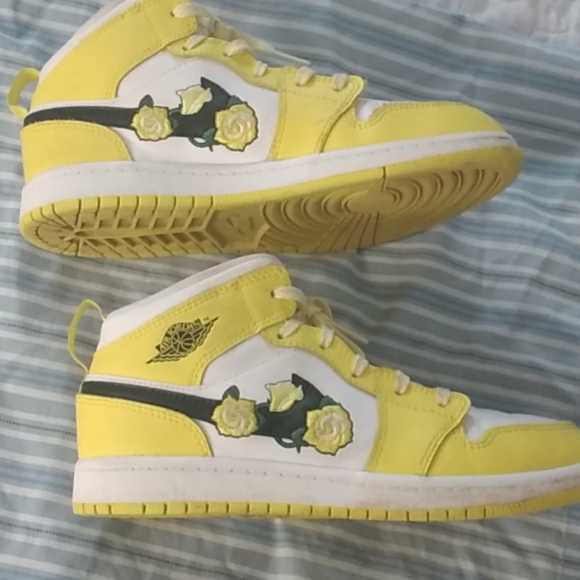 KID'SAIR JORDANS!